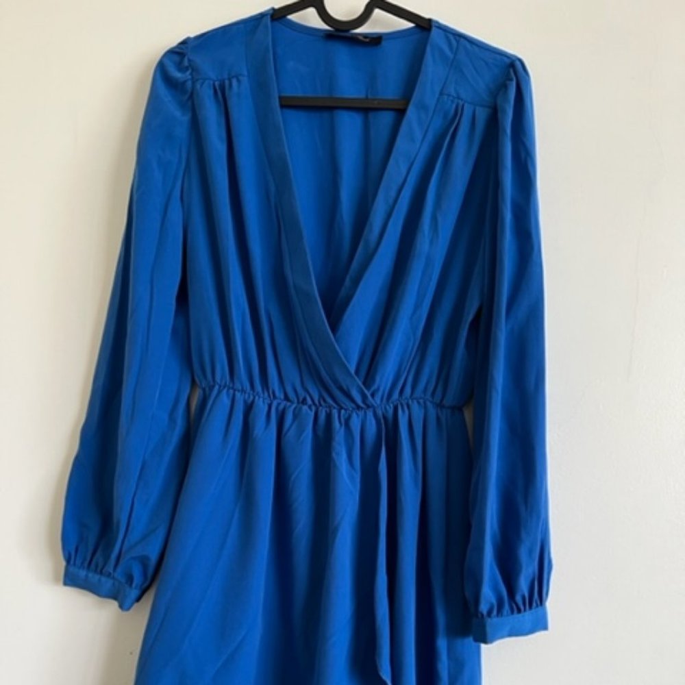 Blue surplice dress long sleeve
